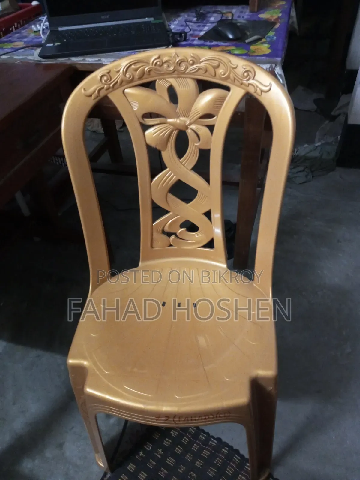 2 Ta Chair Ar 1 Ta Tosog Sell Hobe.