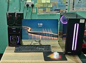Desktop Computer MSI 16GB AMD Ryzen 5 SSD 1T