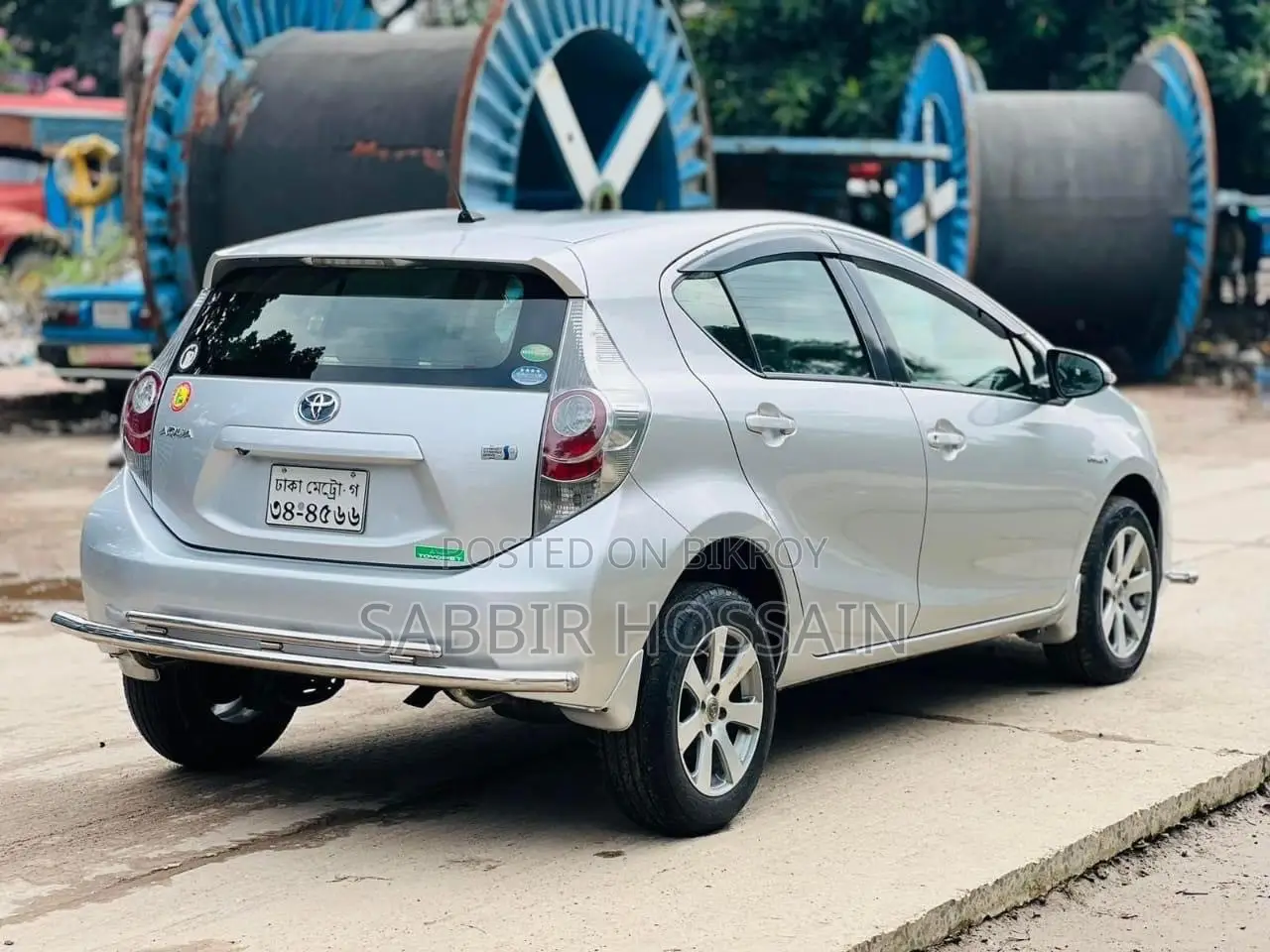Toyota Aqua 2012 Silver