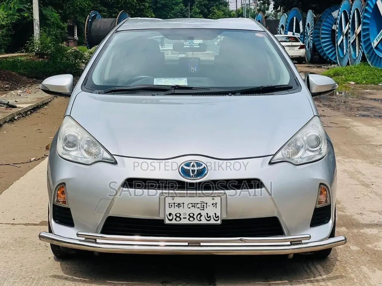 Toyota Aqua 2012 Silver