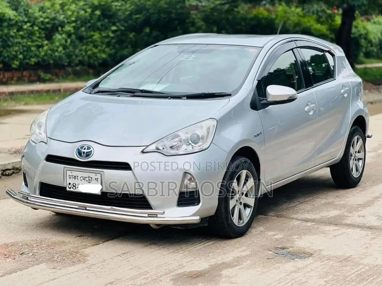 Toyota Aqua 2012 Silver