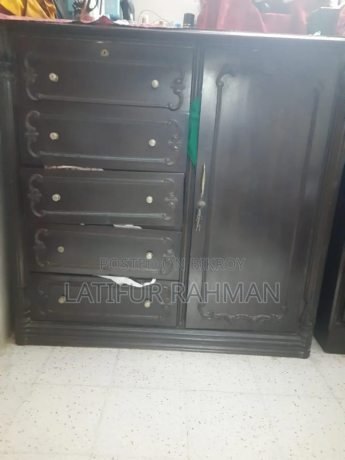 Wardrobe ( Original Teak Wood) 4 Feet / 4 Feet