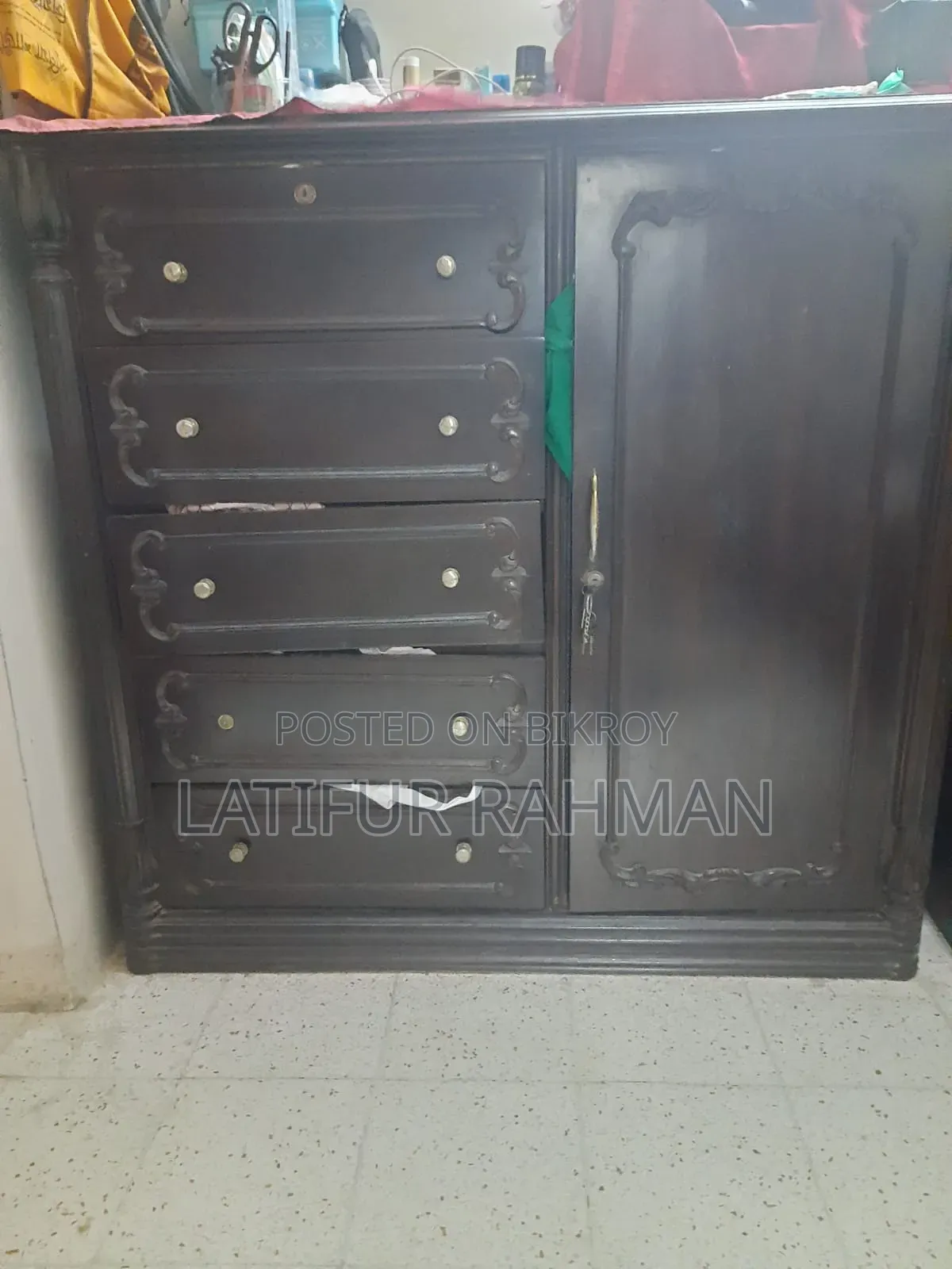 Wardrobe ( Original Teak Wood) 4 Feet / 4 Feet
