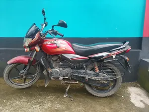 Bajaj Platina 100 2014 Red