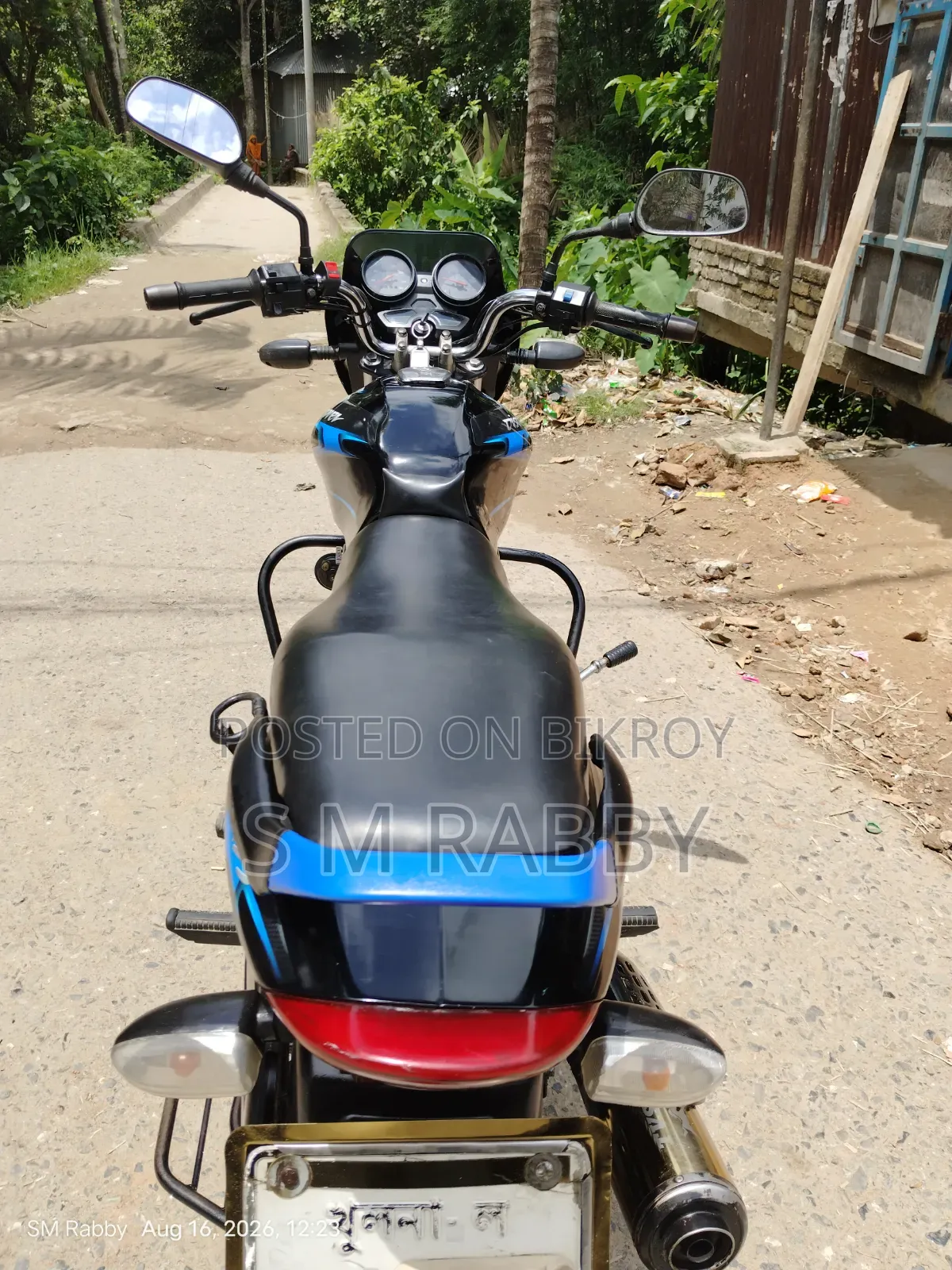 Bajaj Discover 135 2015 Black