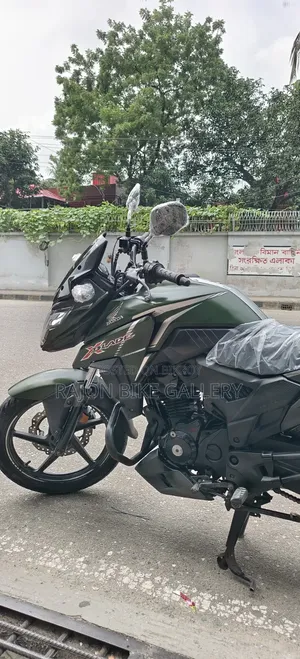 New Honda X-Blade 160 2023 Green