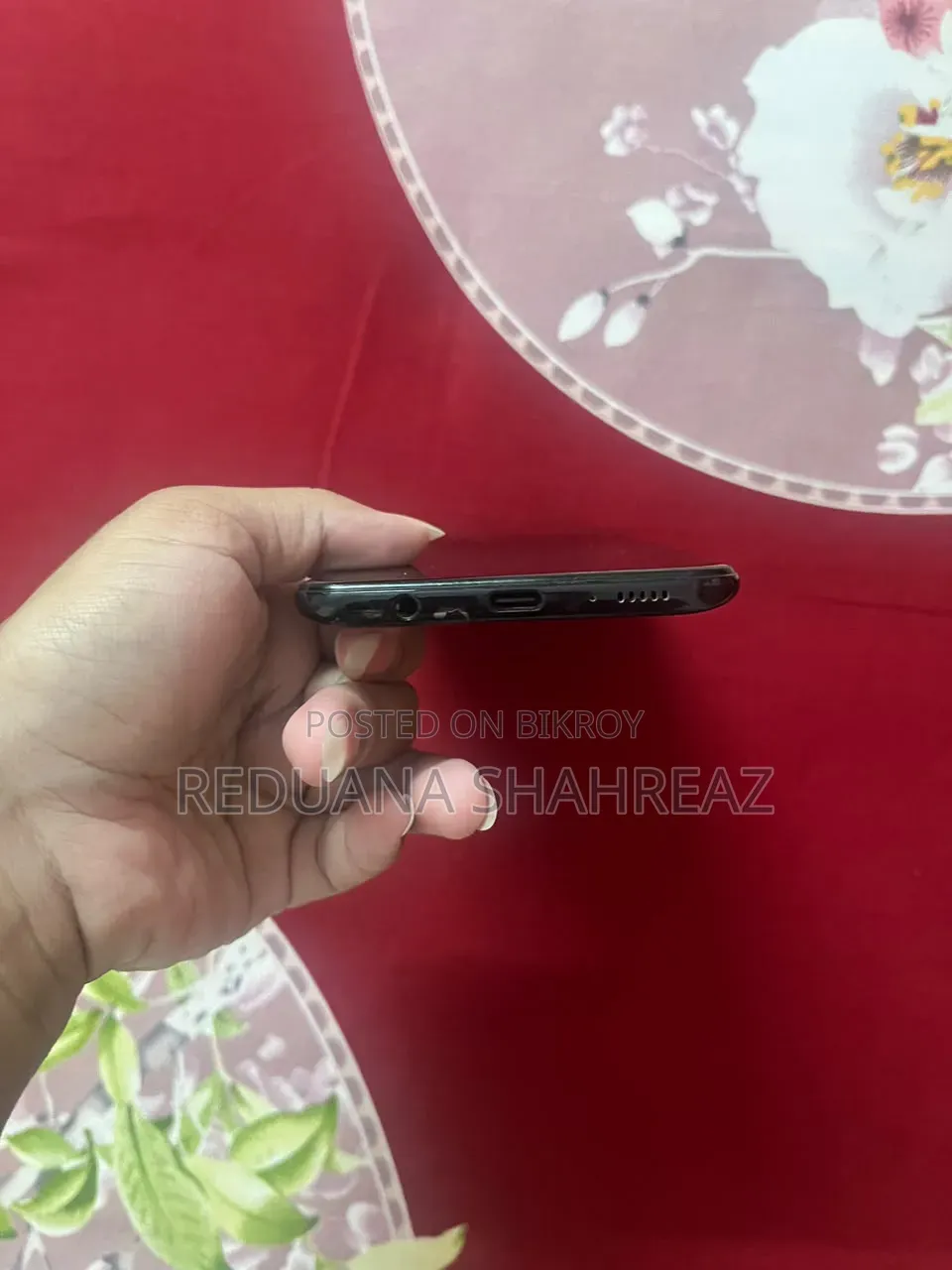 Samsung Galaxy A30 64 GB Black