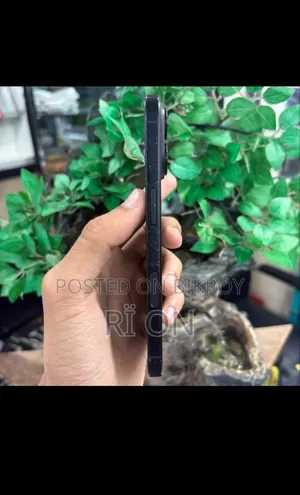 Apple iPhone 16 128 GB Black