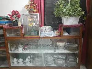 Showcase (Original Teak Wood) 4 Feet / 6 Feet
