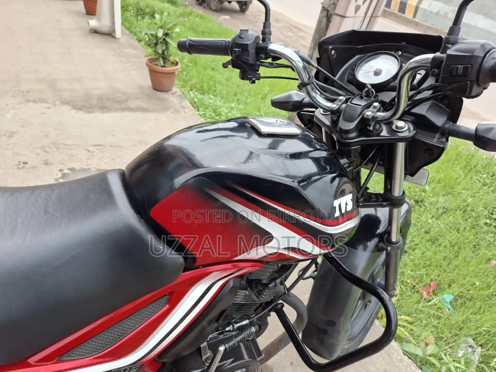 TVS Metro Plus 2018 Black