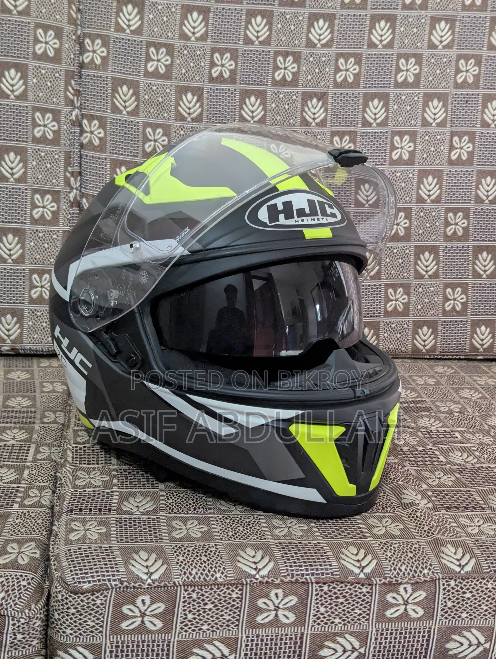 HJC I70 Helmet for Sale