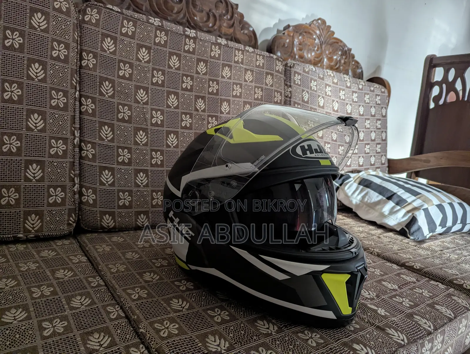 HJC I70 Helmet for Sale