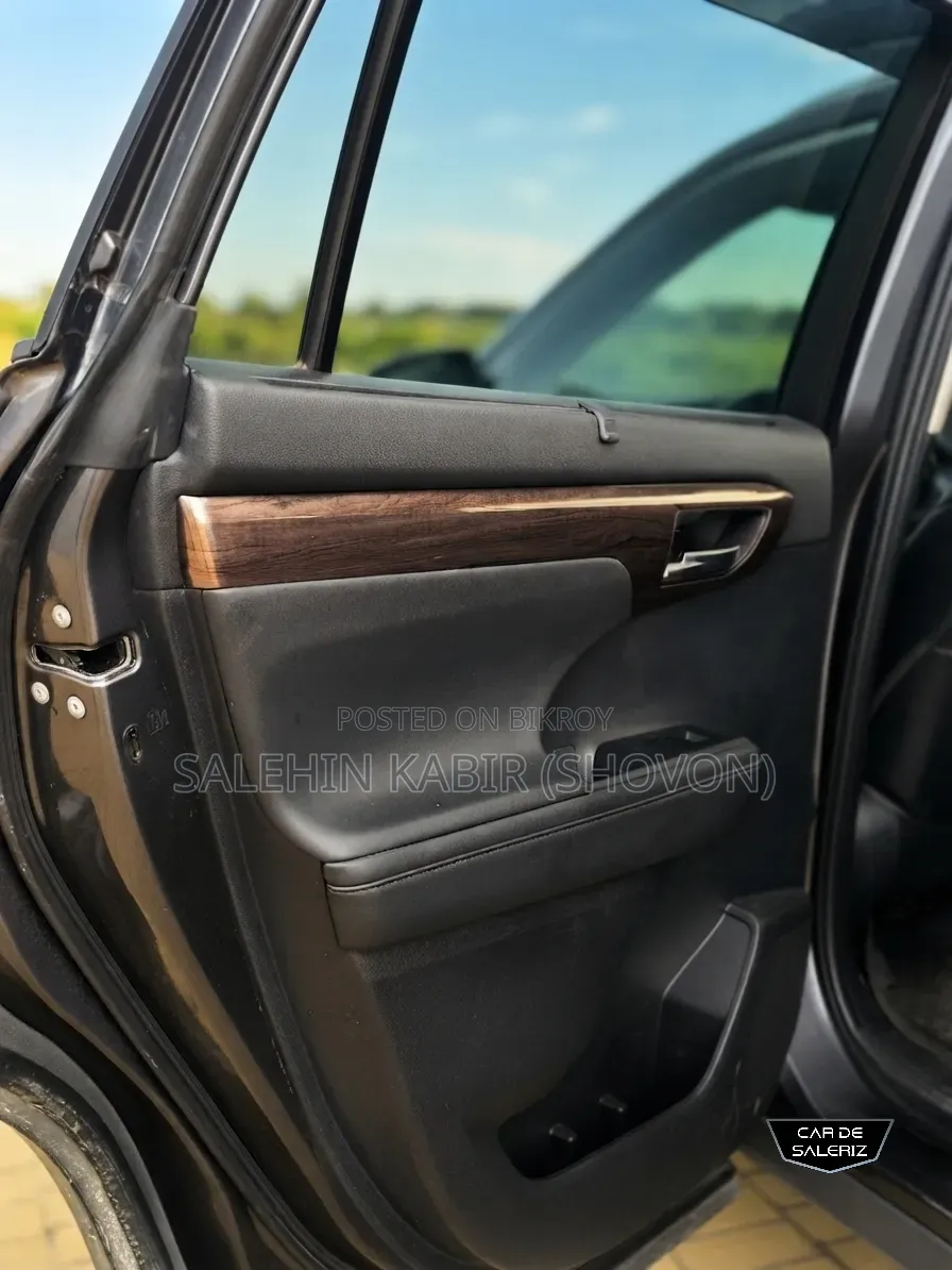 Toyota Highlander 2021 Gray