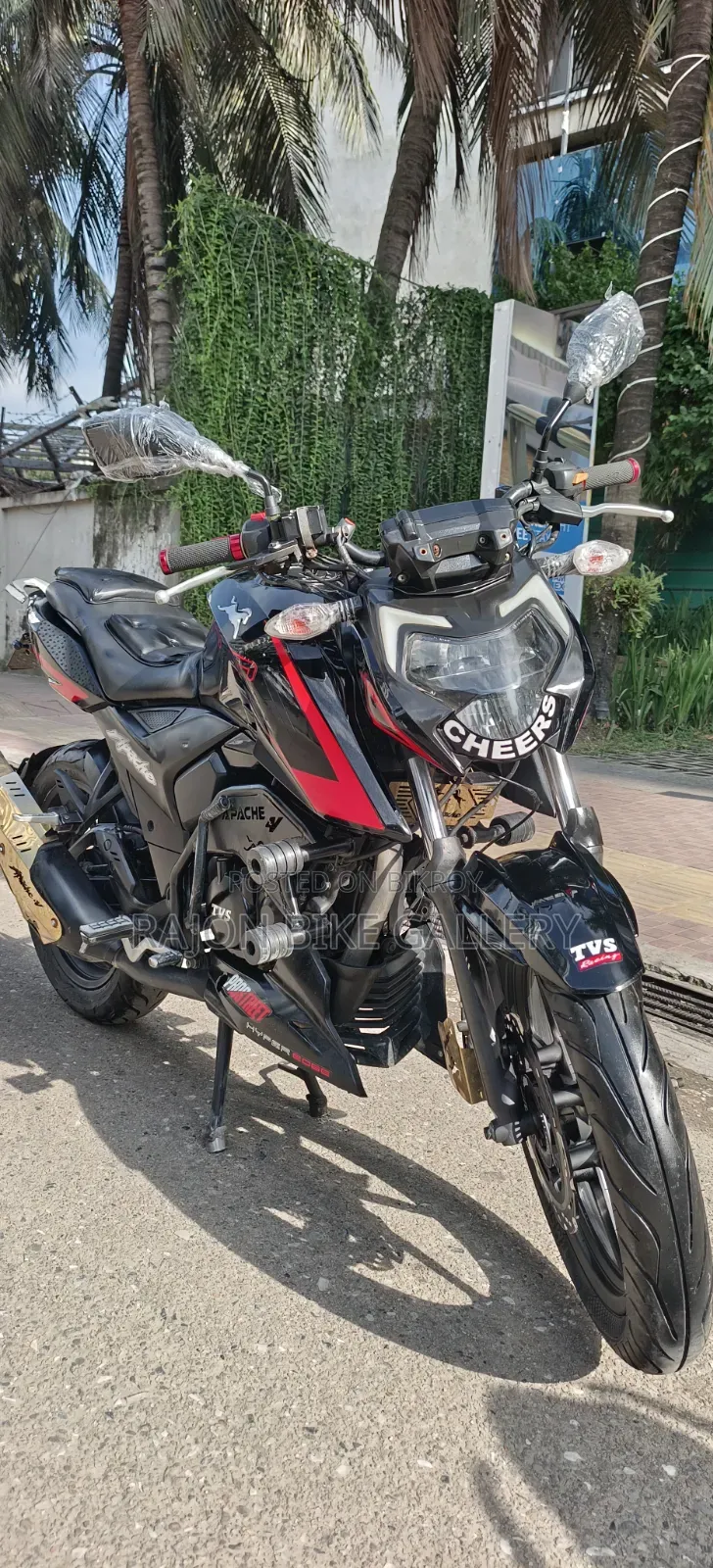 New TVS Apache RTR 160 4V 2022 Black