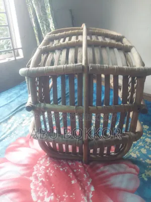 ভালো মানের বেতের দোলনা