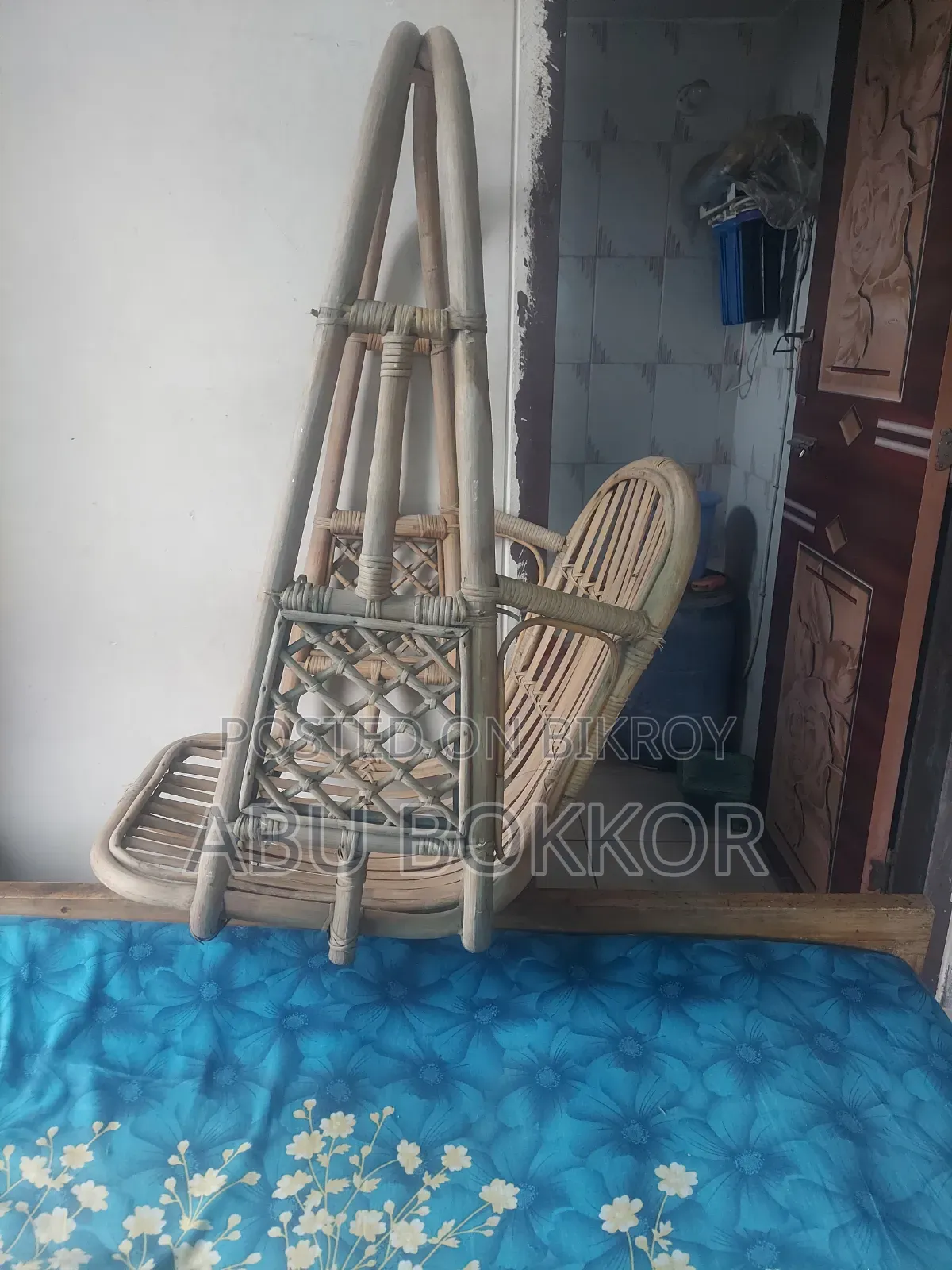 ভালো মানের বেতের দোলনা