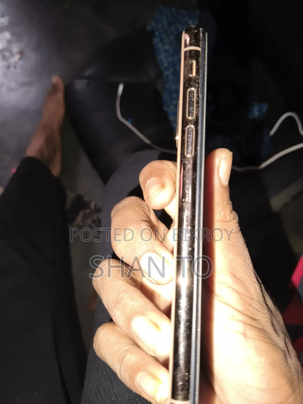 অ্যাপল আইফোন এক্সএস ৬৪ জিবি গোল্ড