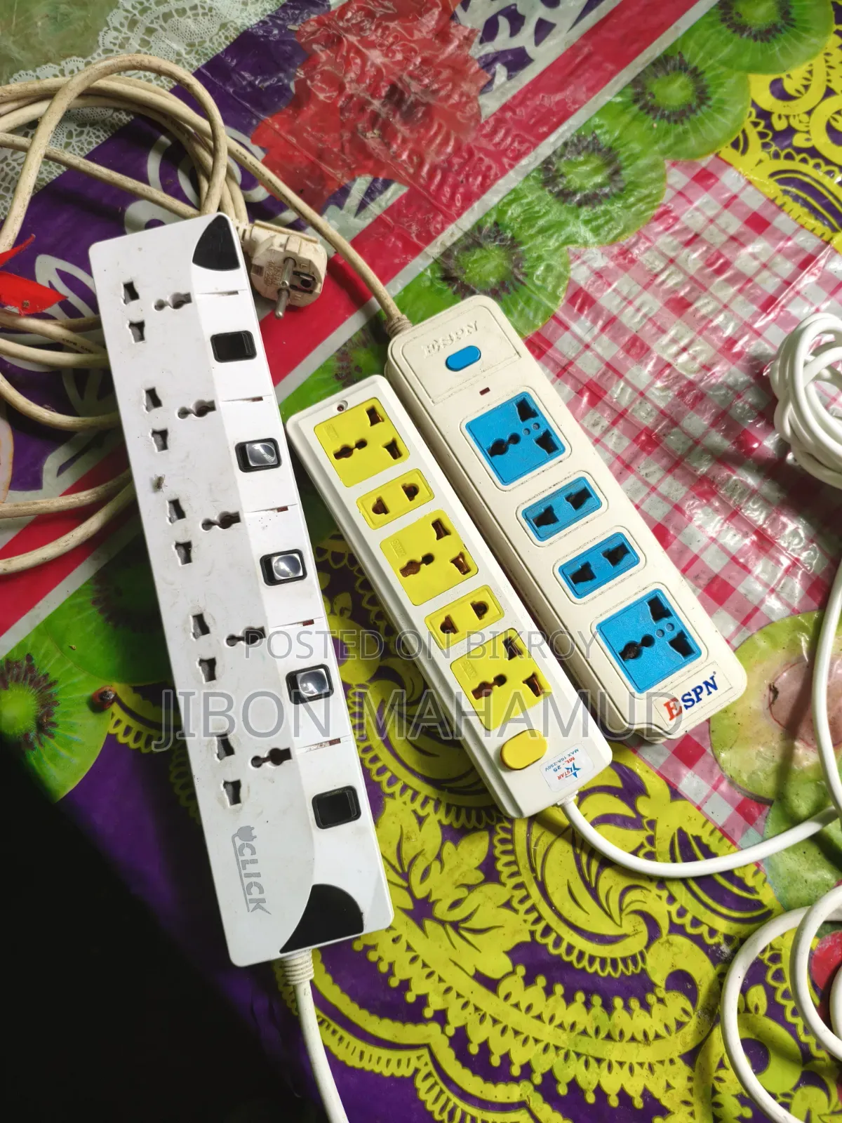 ৩ টা মাল্টি প্লাগস কোনো সমস্যা নাই
