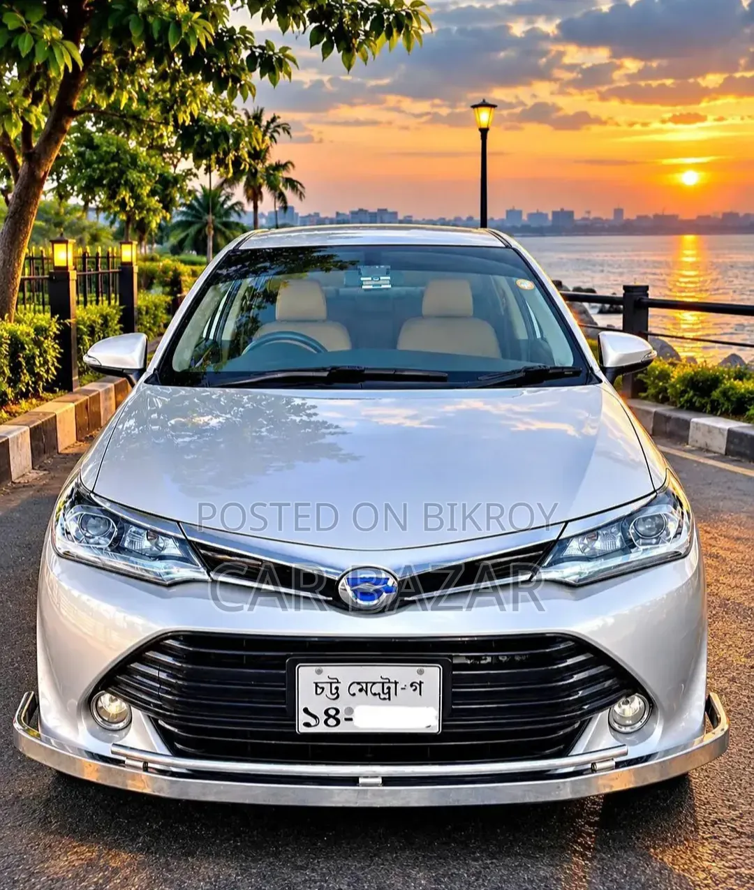 Toyota Corolla Fielder 1.5 Hybrid FWD 2017 Silver