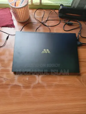 Laptop 8GB Intel Core i5 SSD 500GB