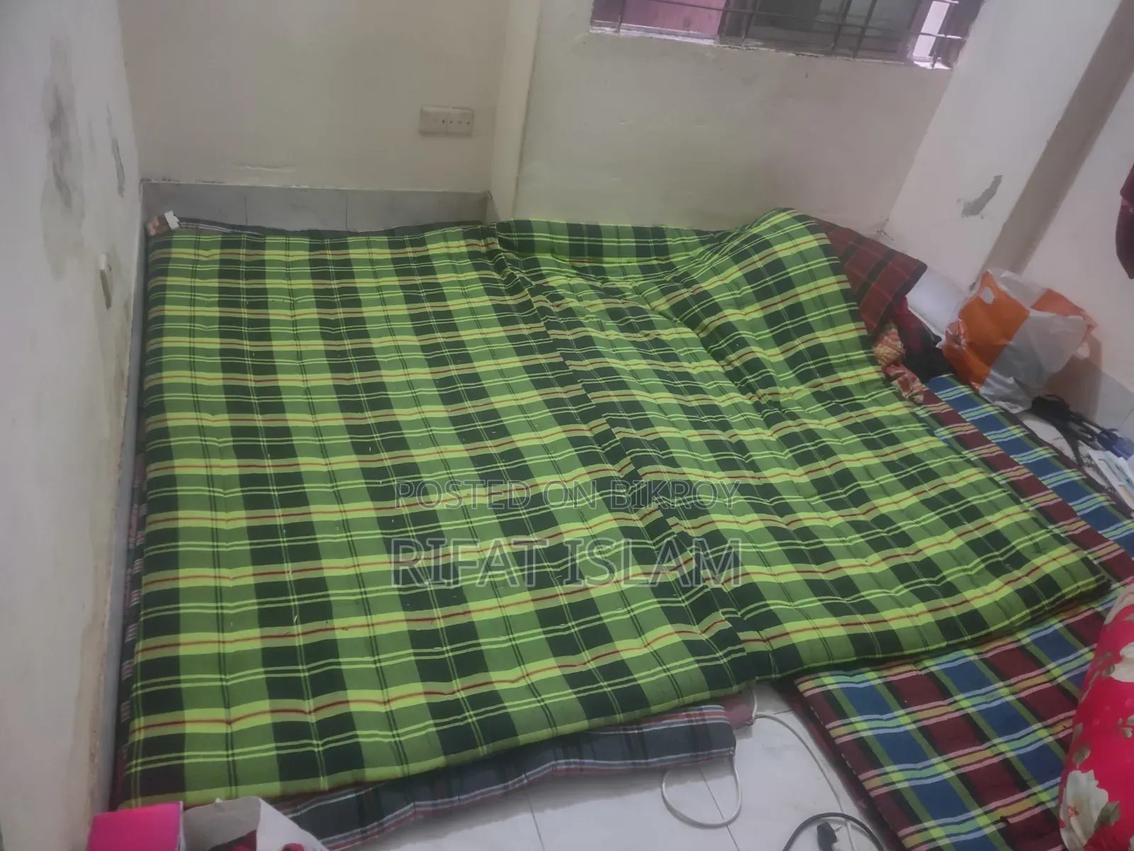 King Size Bed Toshuk