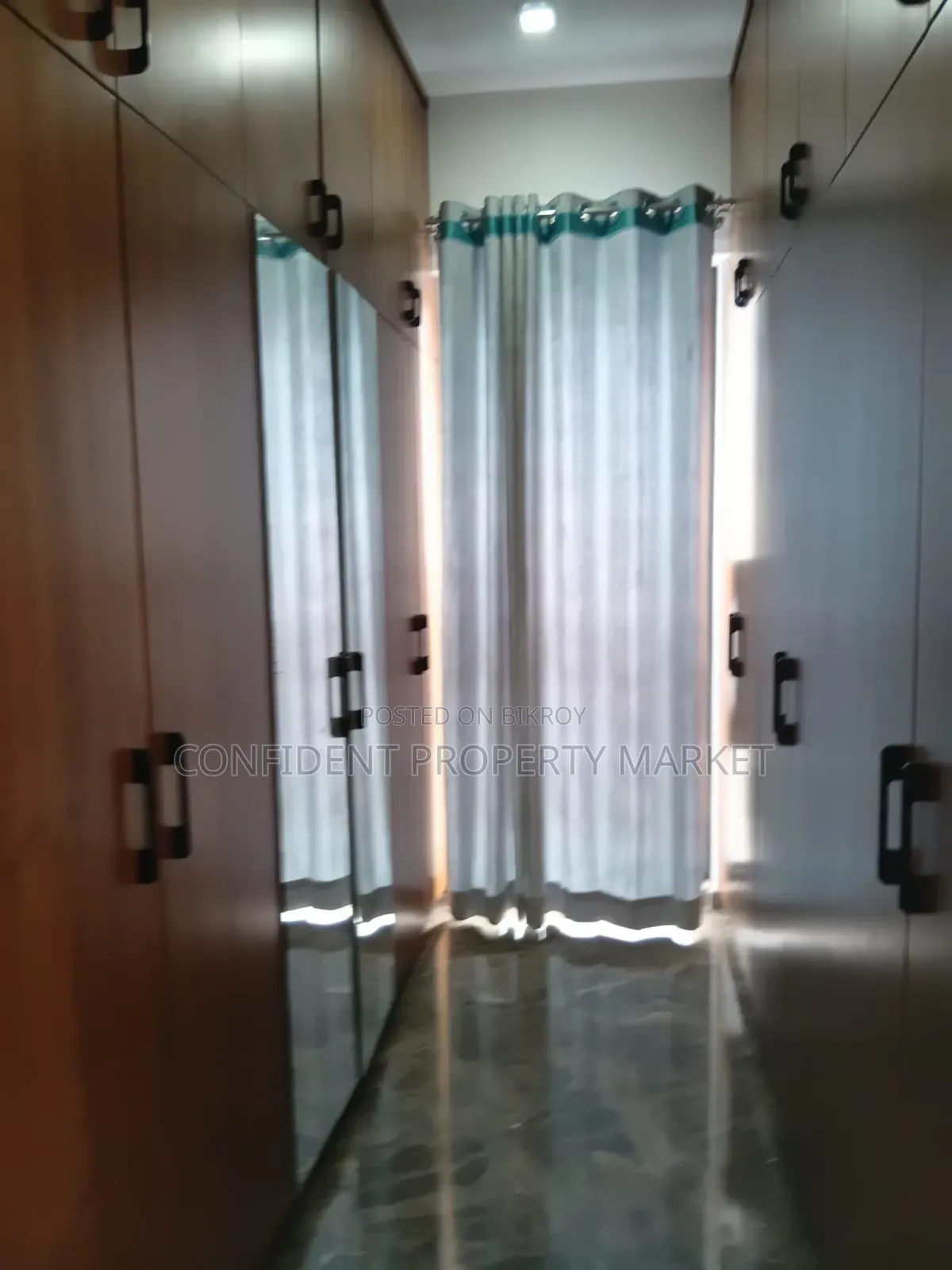Furnished 4bdrm Apartment in Baridhara for rent