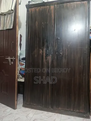 Used 2-Door Wooden Wardrobe / Almirah