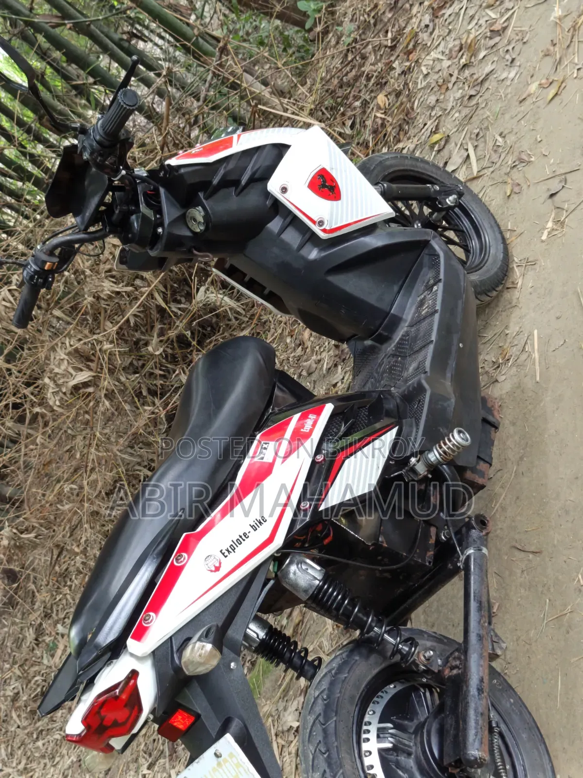 Motorcycle 2025 White