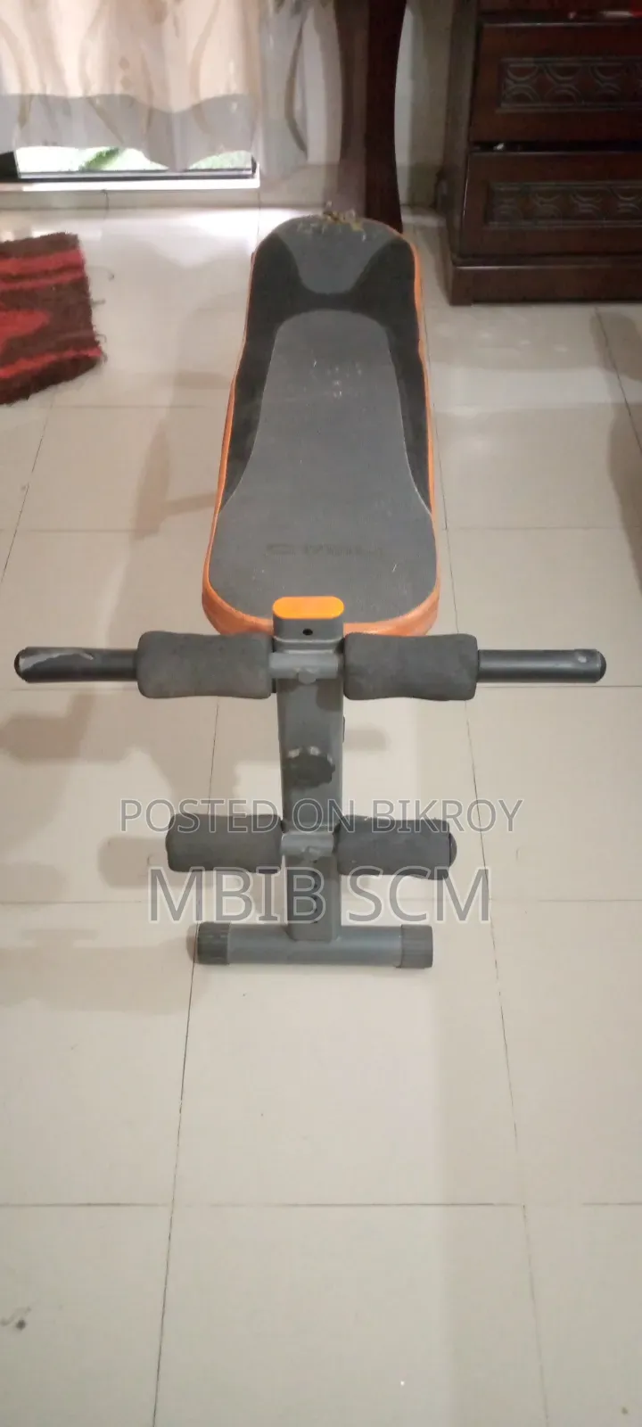 Head ব্র্যান্ডের প্রিমিয়াম মাল্টি-পারপাস জিম বেঞ্চ