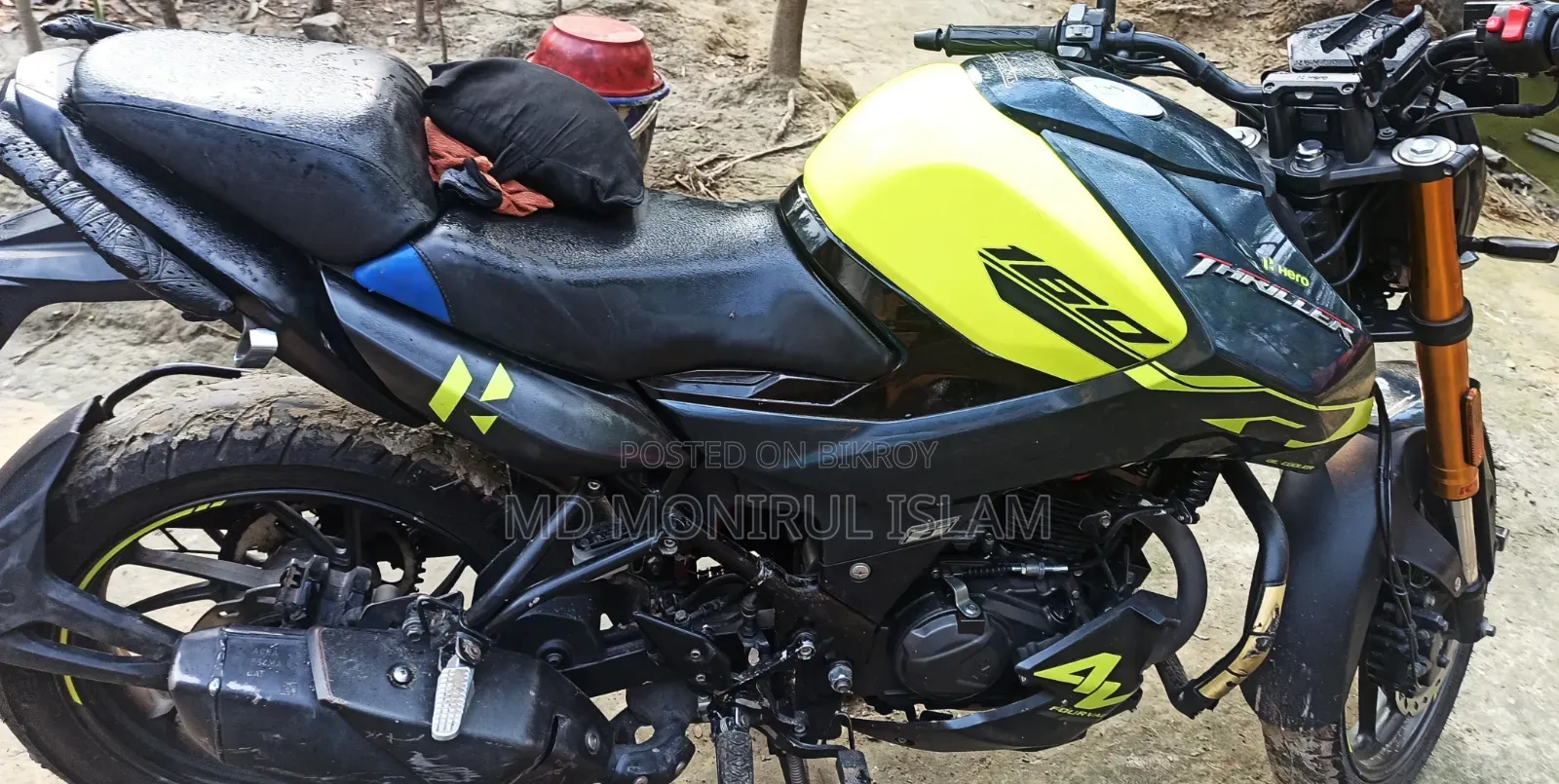 Hero Thriller 160R 4V 2025 Black