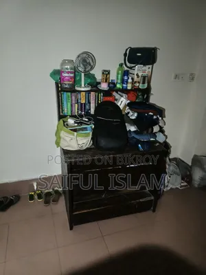 Porar Table ( Mehegoni Kather)