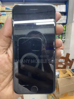 Apple iPhone 8 64 GB Black