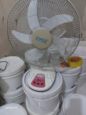 ১৪ সাইজের চার ঘণ্টা ব্যাকআপ চার্জার ফ্যান