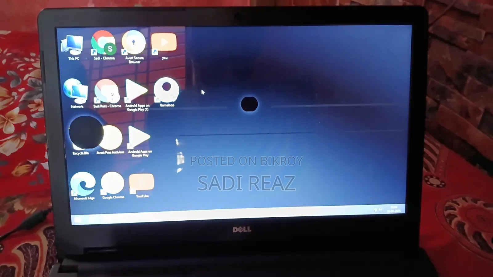 Laptop Dell Inspiron 15 4GB Intel Core i3 SSHD+SSD 500GB