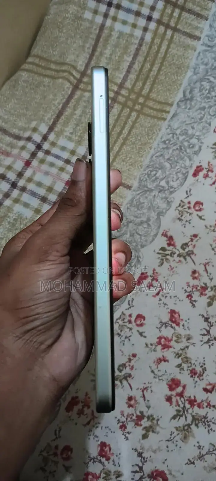 Vivo Y18 128 GB White