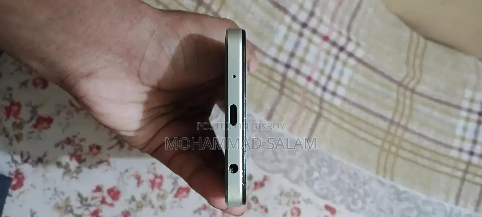 Vivo Y18 128 GB White