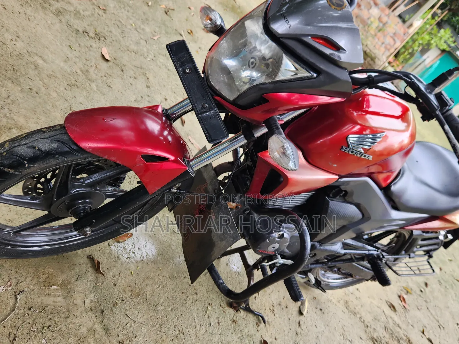 Honda CB 2014 Red