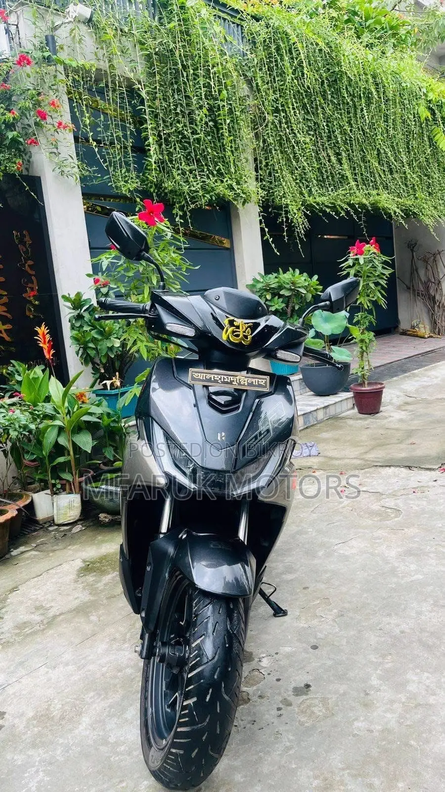 Hero Xoom 125 2026 Black