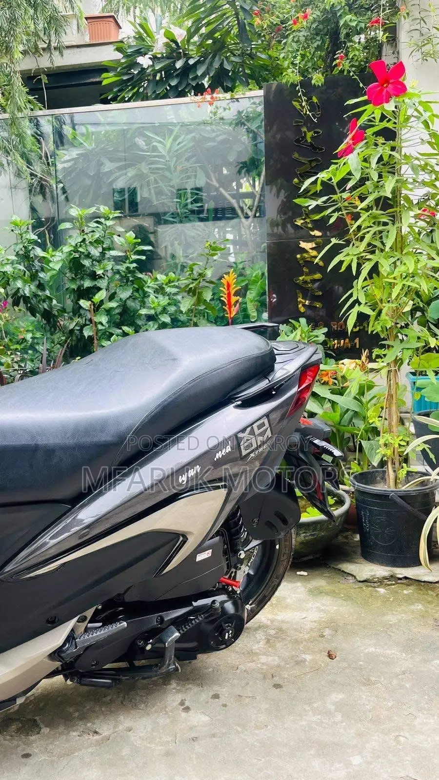 Hero Xoom 125 2026 Black