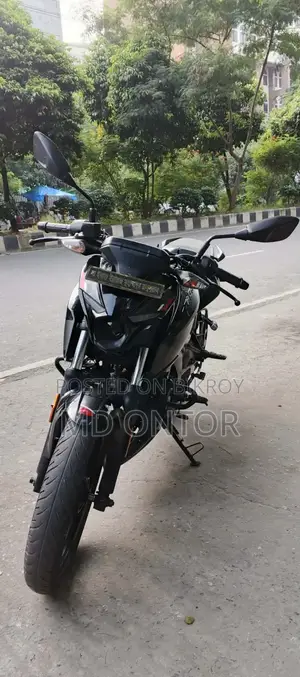 Bajaj Pulsar N160 2022 Black
