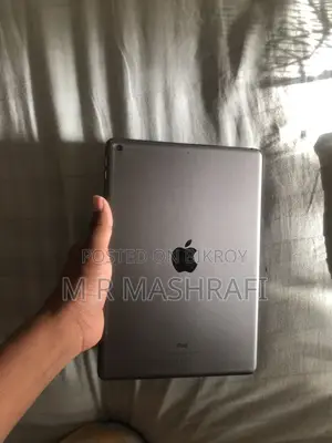 Apple iPad 9.7 64 GB Silver