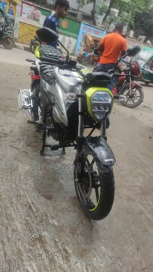 Suzuki Gixxer 2025 Gray