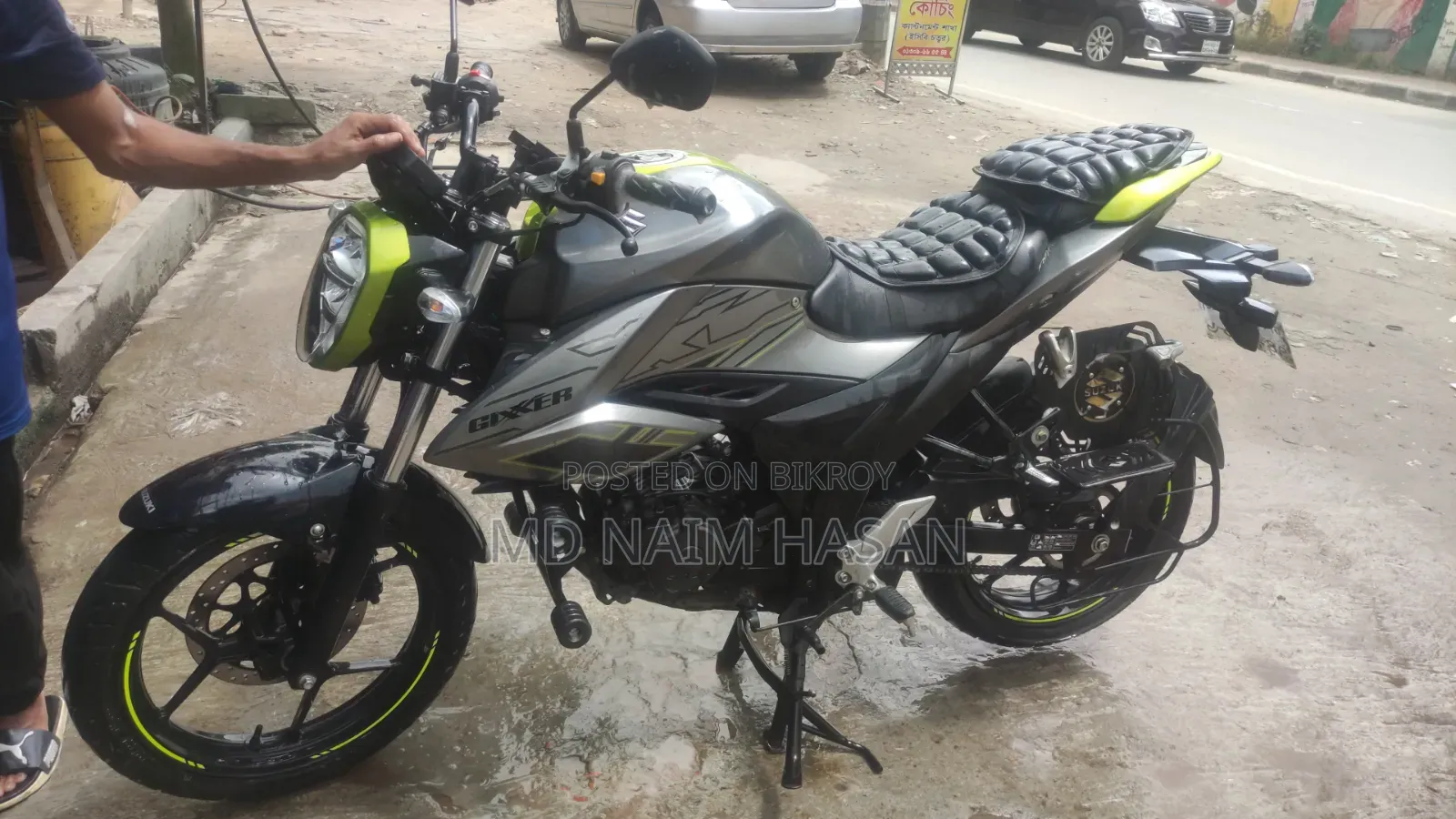 Suzuki Gixxer 2025 Gray