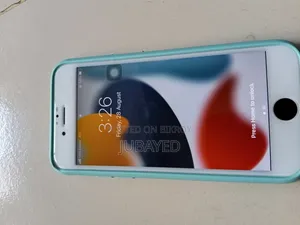 Apple iPhone 6s 64 GB Silver
