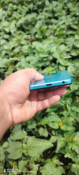 New Tecno Spark Go 64 GB Blue