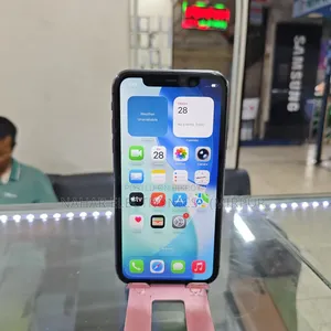 Apple iPhone 11 64 GB Black