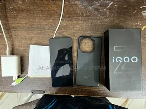 iQOO Z10 256 GB Black