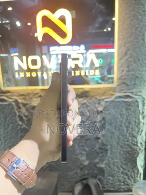 Vivo X200 FE 512 GB Gold