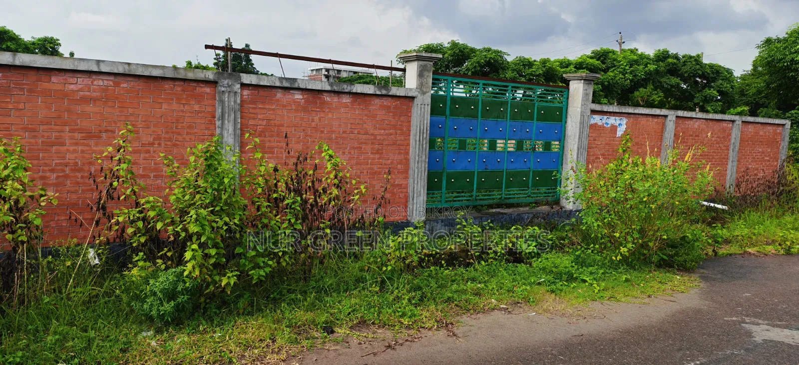 ৩ কাঠা লেকভিউ ও কনার প্লট বিক্রি করা হবে