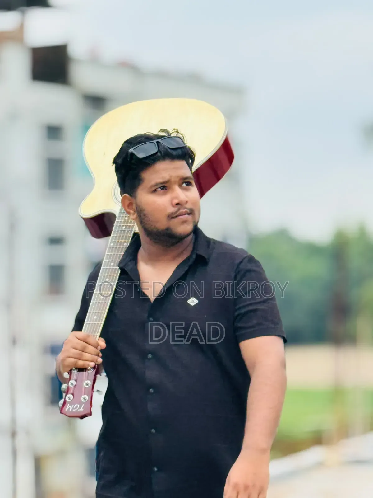 একোস্টিক গিটার